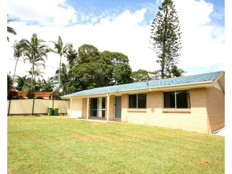 20 Woodash Street, Kingston QLD 4114
