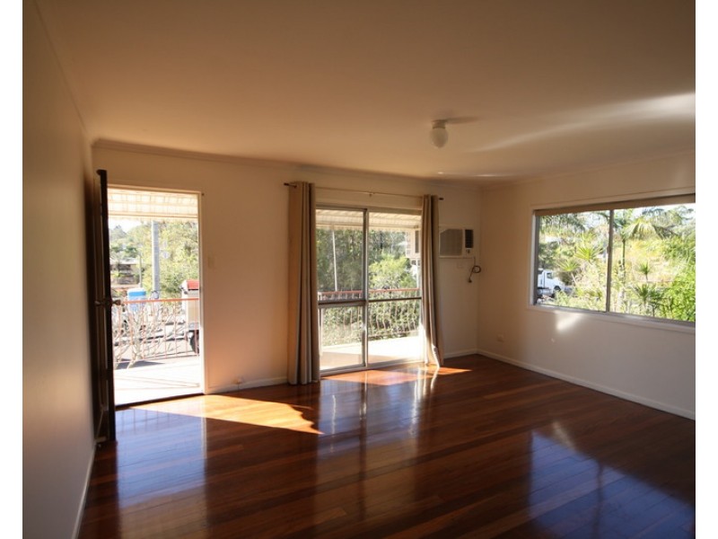 13 Ariel Avenue, Kingston QLD 4114