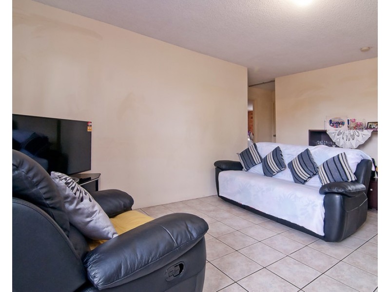 1/183 Jacaranda Avenue, Kingston QLD 4114