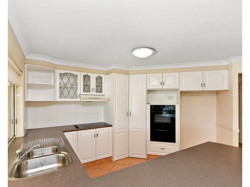 132 Monterey Keys Drive, Helensvale QLD 4212