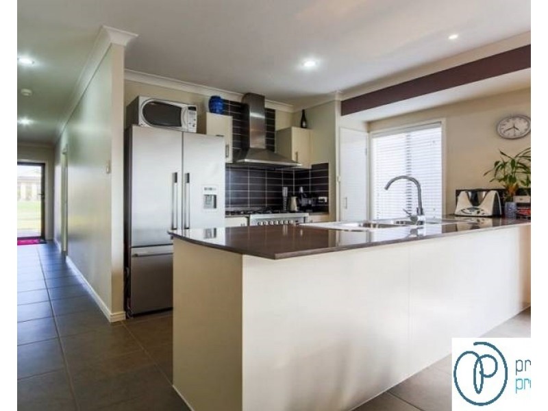 39 Daylesford Circuit, Ormeau QLD 4208