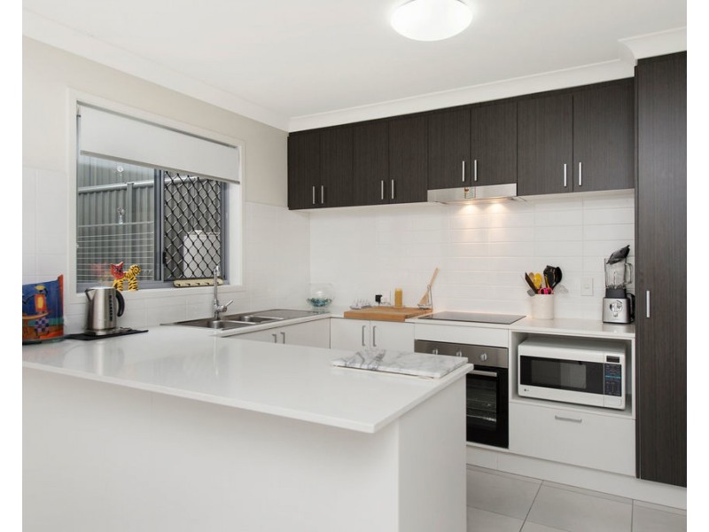 218/85 Nottingham Road, Calamvale QLD 4116