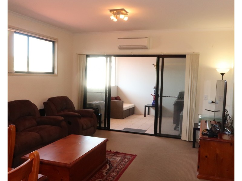 9/8 Gamble Street, Graceville QLD 4075