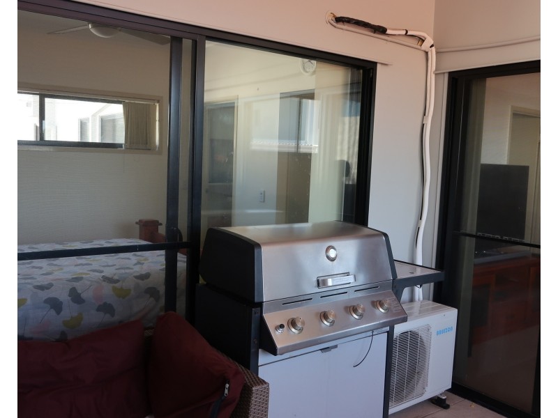 9/8 Gamble Street, Graceville QLD 4075