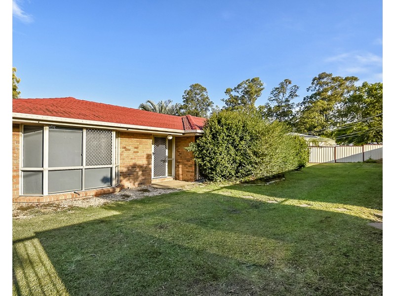 12 Whiteman Street, Crestmead QLD 4132