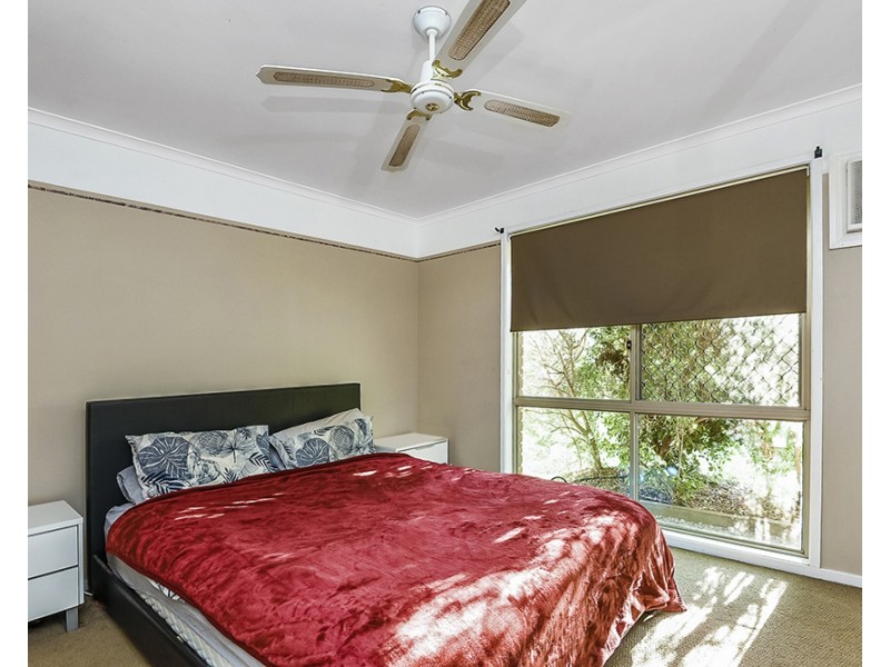 12 Whiteman Street, Crestmead QLD 4132