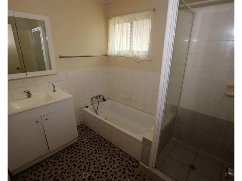 15 Leanne Street, Marsden QLD 4132