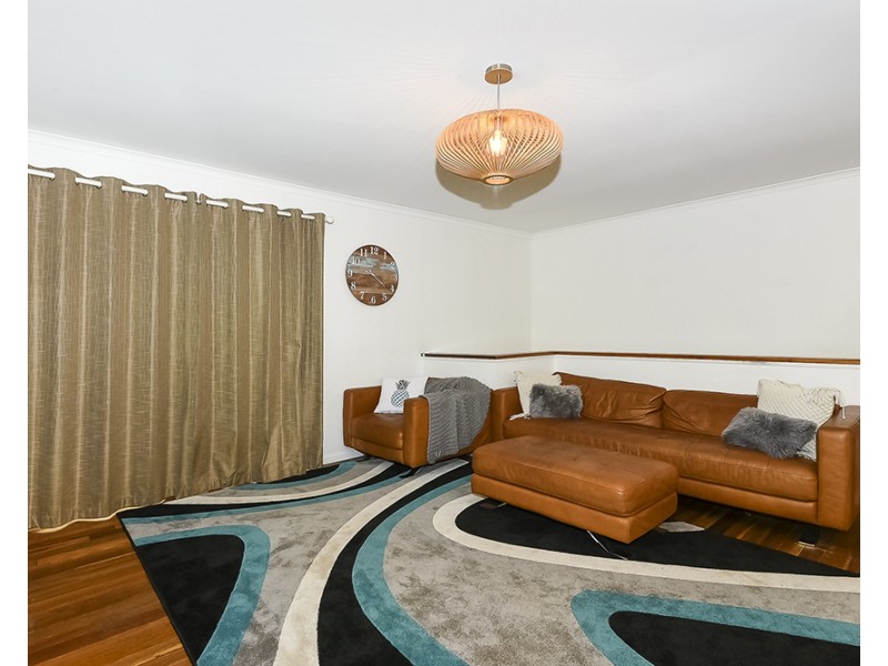 27 Sherwood Crescent, Daisy Hill QLD 4127