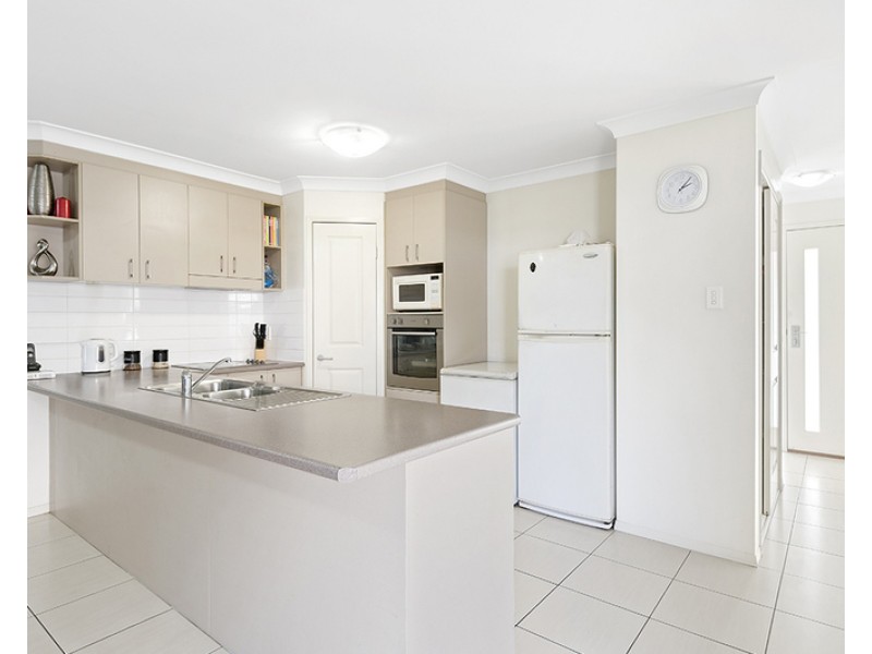 11 Polyanna Court, Loganlea QLD 4131
