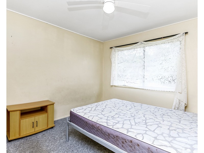26 Palm Avenue, Kingston QLD 4114