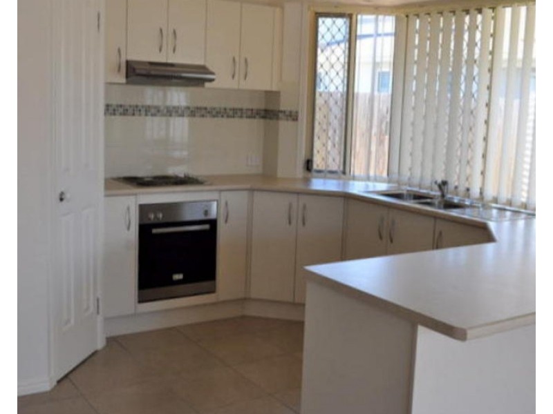 27 Coalstoun Crossing, Waterford QLD 4133