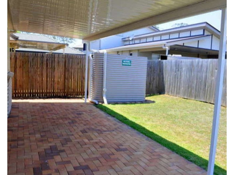27 Coalstoun Crossing, Waterford QLD 4133
