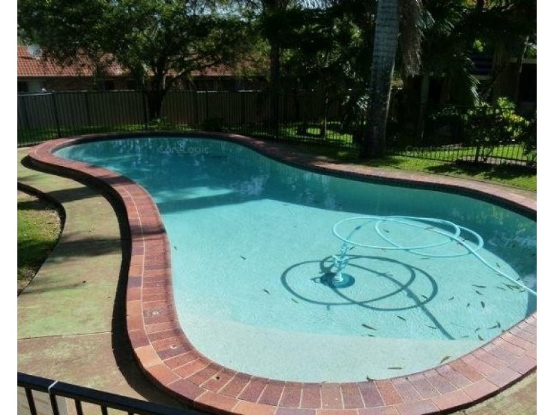 2/13 Albert Street, Eagleby QLD 4207