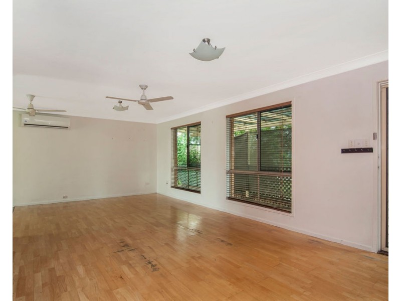 26 Pinnington Street, Crestmead QLD 4132