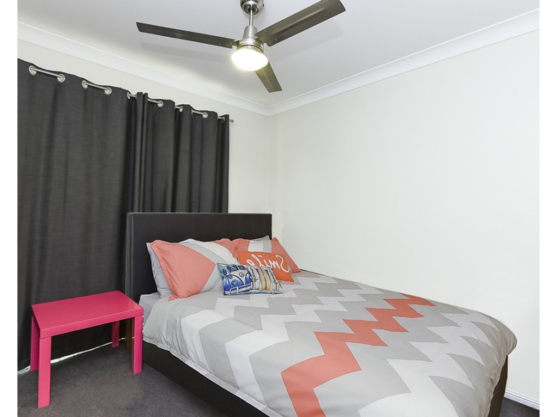 17 Fenwood Close, Boronia Heights QLD 4124