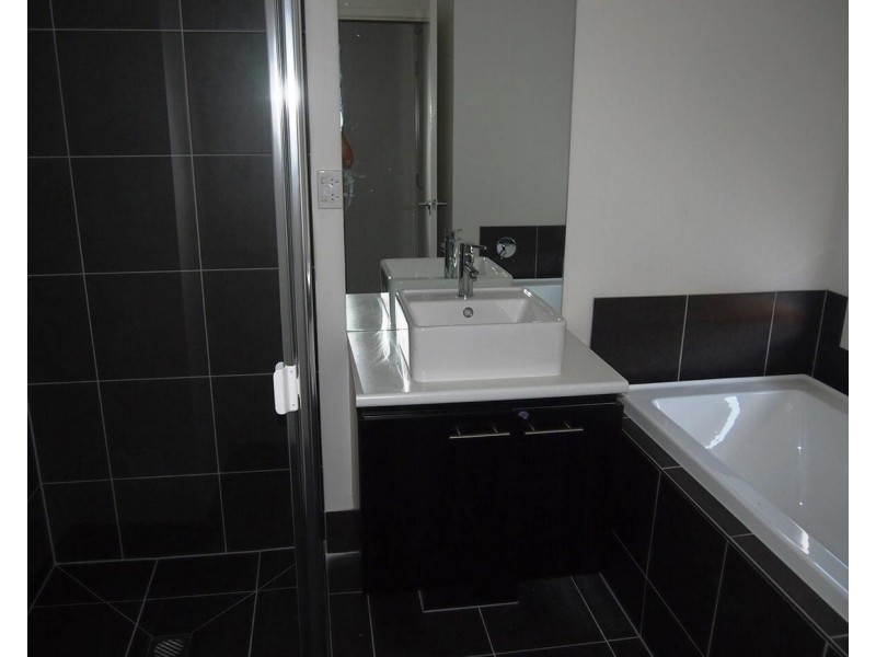 11 Custodian Crescent, Ormeau QLD 4208