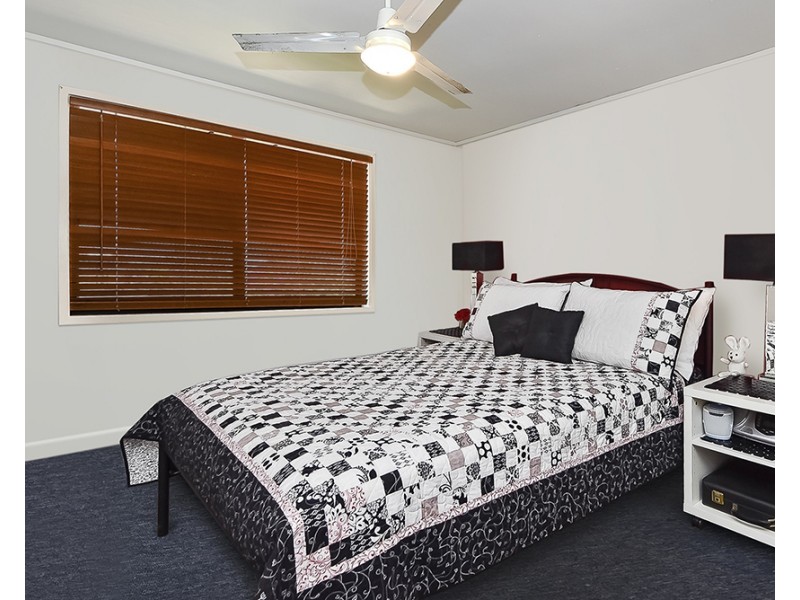 5 Saverin Road, Eagleby QLD 4207