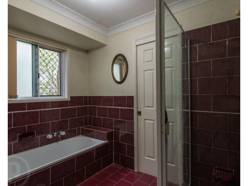 19 Highbury Drive, Crestmead QLD 4132