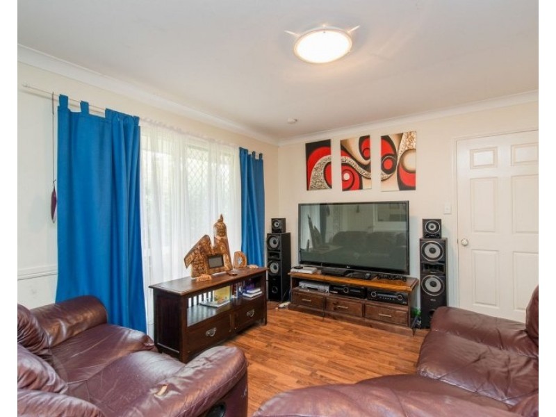 19 Highbury Drive, Crestmead QLD 4132