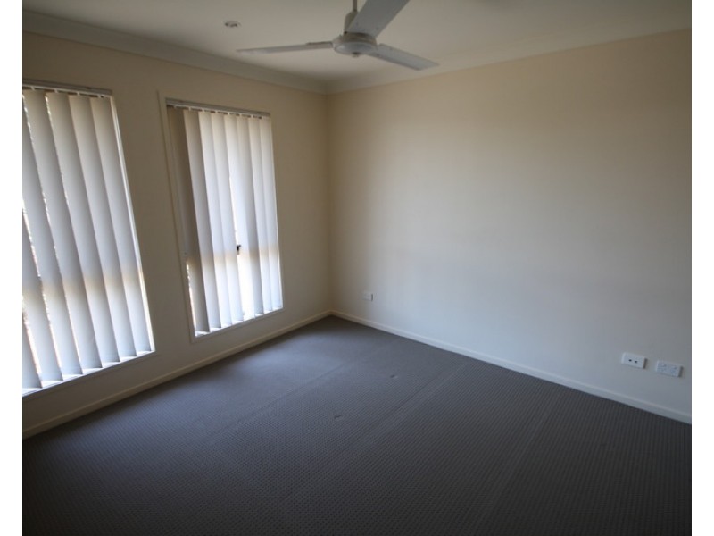 26 Lamington Drive, Redbank Plains QLD 4301