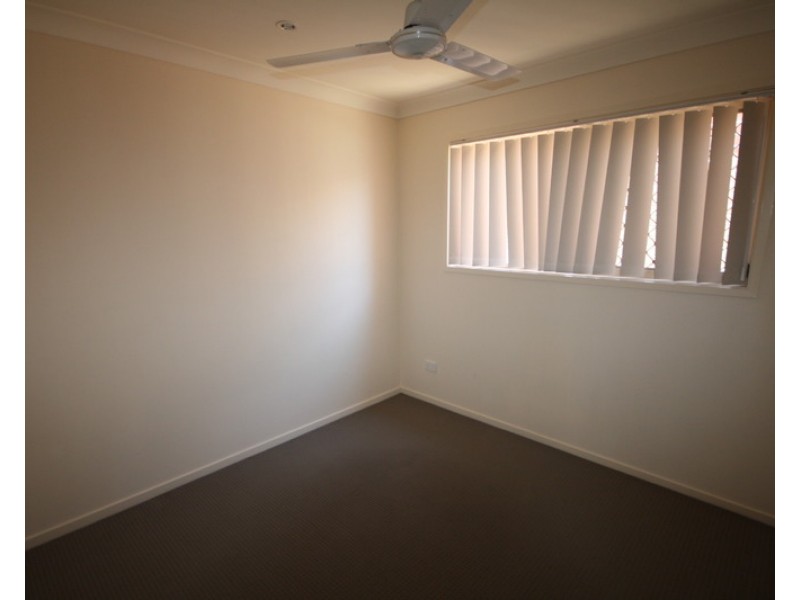 26 Lamington Drive, Redbank Plains QLD 4301