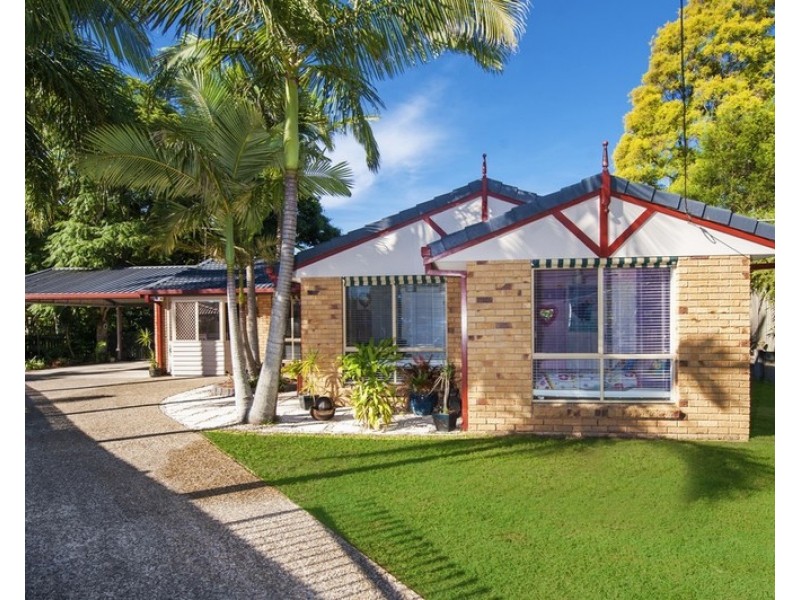 18 Eli Court, Hillcrest QLD 4118