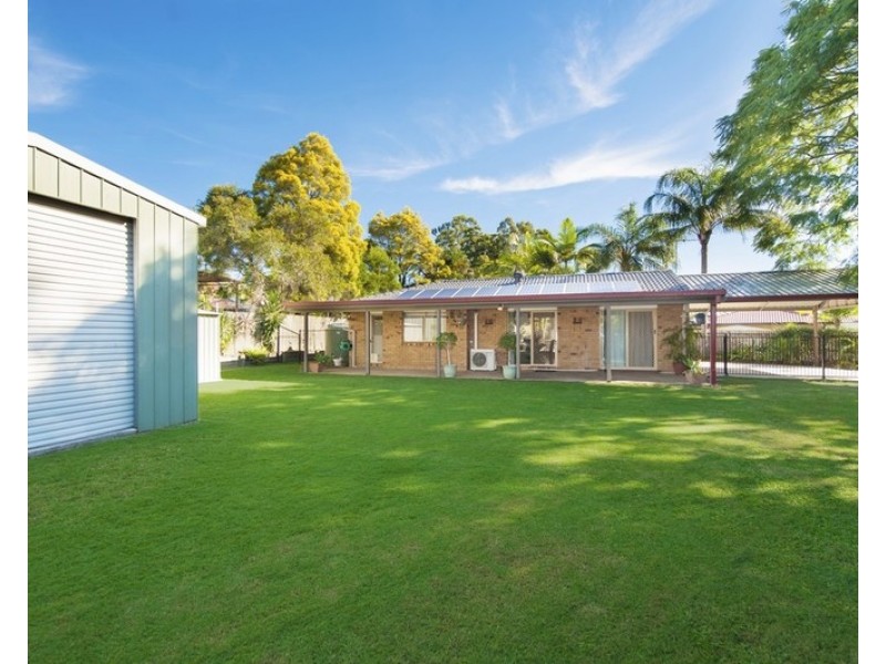 18 Eli Court, Hillcrest QLD 4118