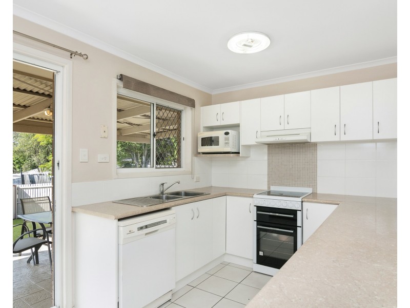 17 Hysten Street, Boronia Heights QLD 4124