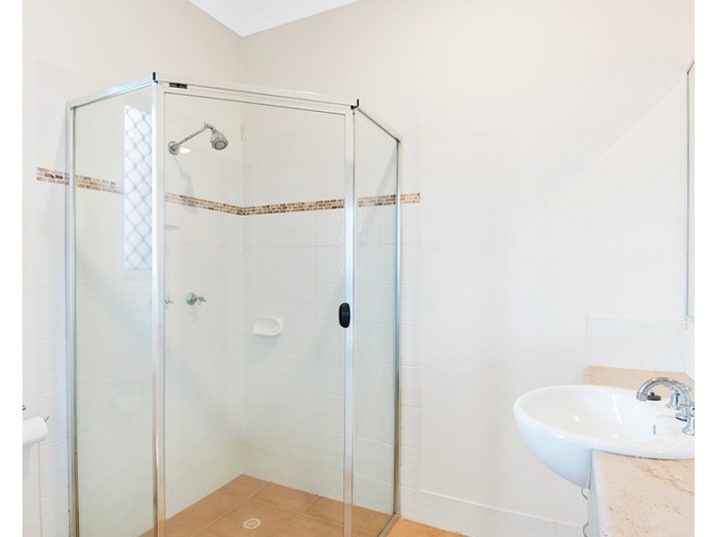 10 Firecrest Close, Upper Coomera QLD 4209