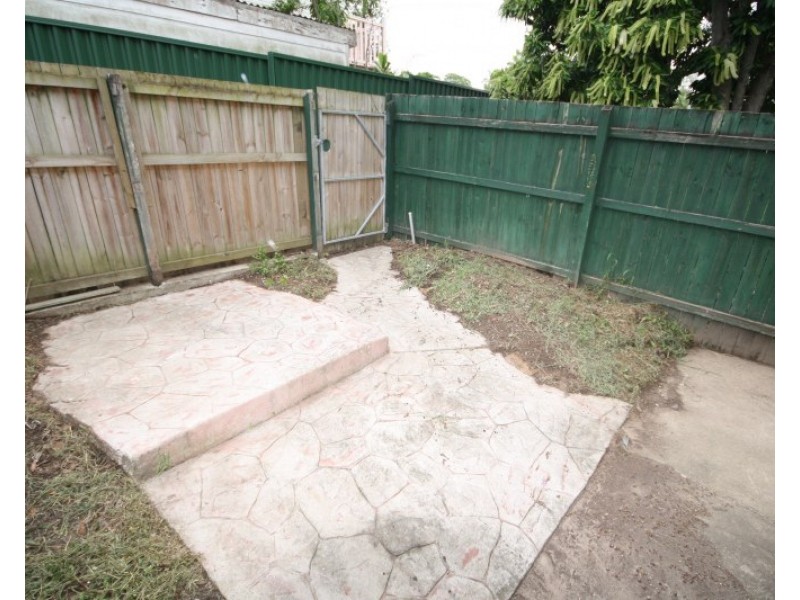 4/39 Garfield Road, Woodridge QLD 4114