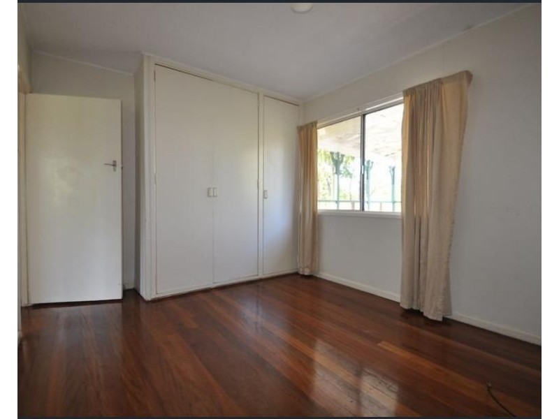 6 Kurrajong Street, Woodridge QLD 4114