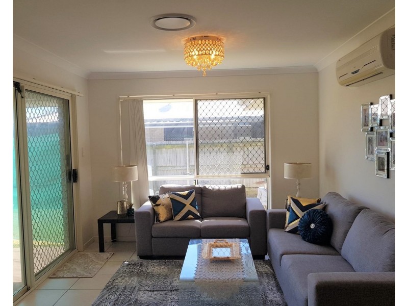 22 Ashmore Close, Marsden QLD 4132