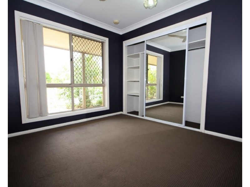 4 Elton Street, Daisy Hill QLD 4127