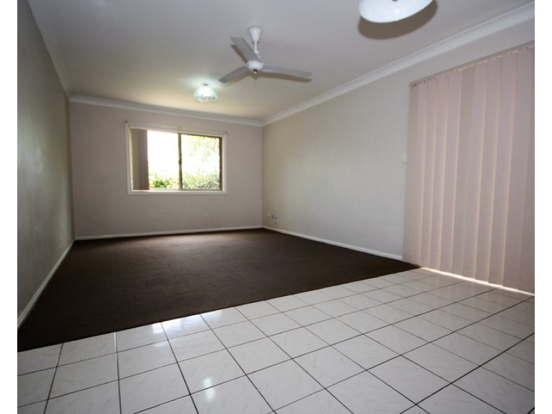 4 Elton Street, Daisy Hill QLD 4127