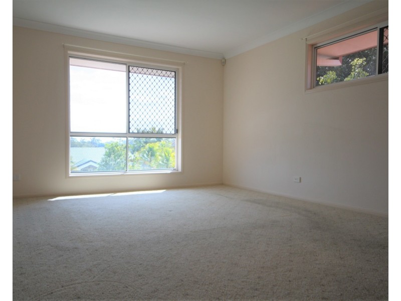 2 Tulipwood Place, Stretton QLD 4116
