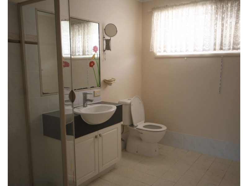 2 Tulipwood Place, Stretton QLD 4116