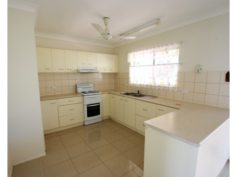 12 Bank Street, Browns Plains QLD 4118