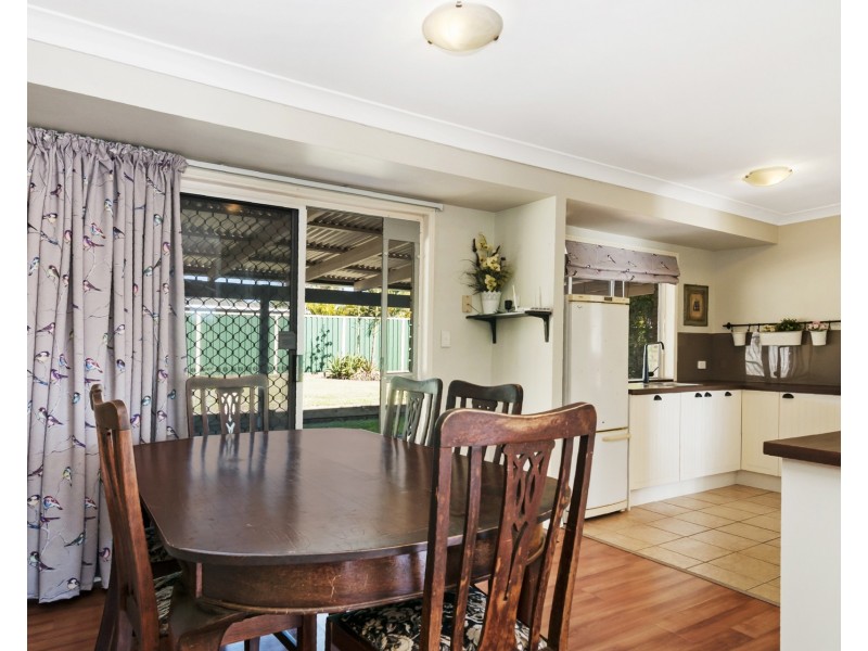 8 Cania Court, Marsden QLD 4132