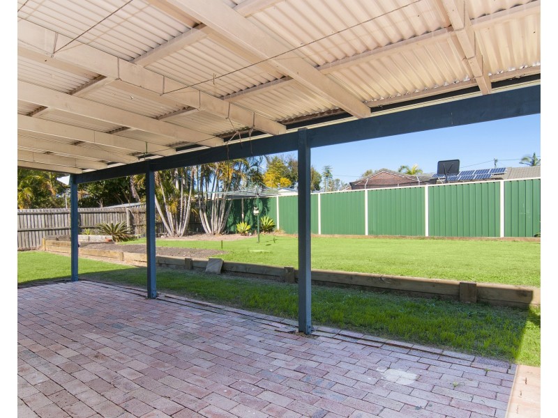 8 Cania Court, Marsden QLD 4132