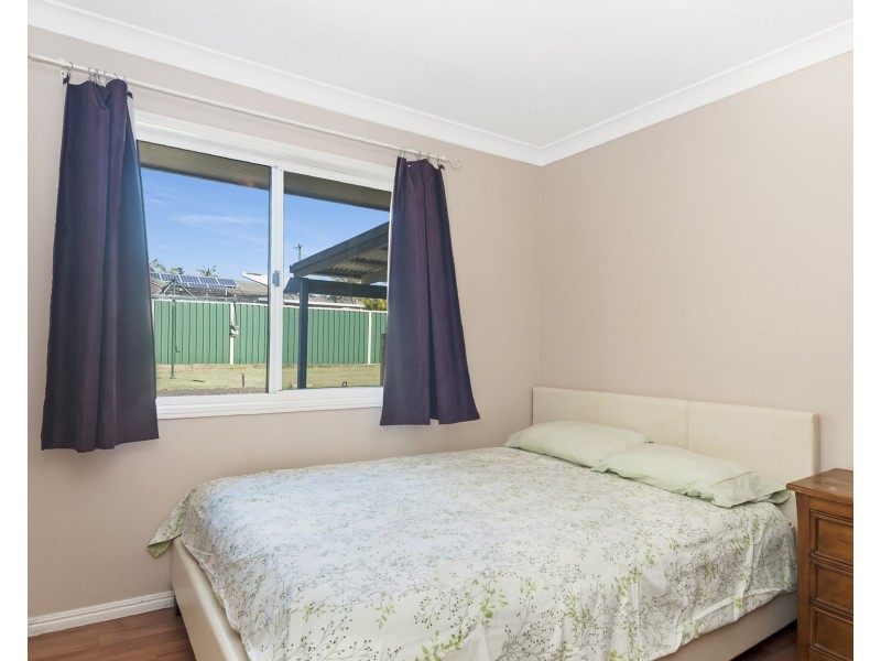 8 Cania Court, Marsden QLD 4132