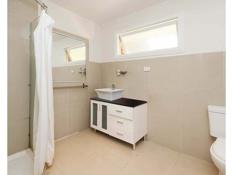 7 Woodrose Street, Kingston QLD 4114