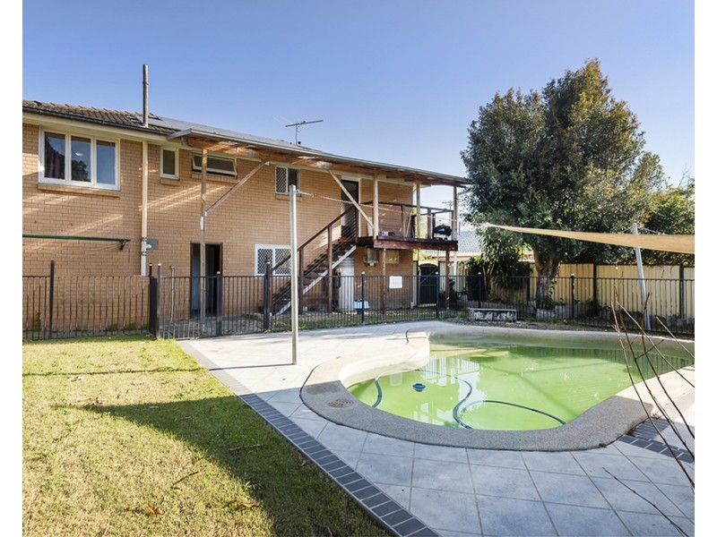 7 Woodrose Street, Kingston QLD 4114