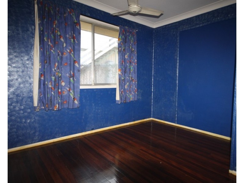 1 Marshall Street, Kingston QLD 4114