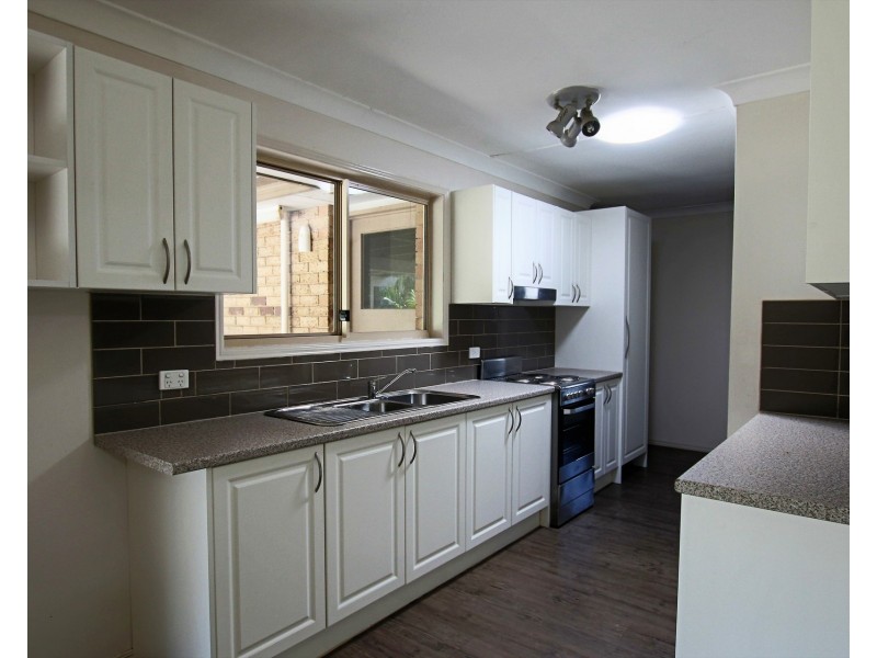 7 Fig Tree Court, Kingston QLD 4114