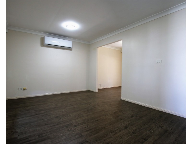 7 Fig Tree Court, Kingston QLD 4114