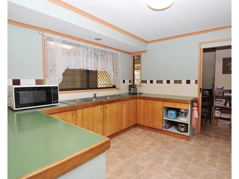 14 Hedley Street, Loganlea QLD 4131