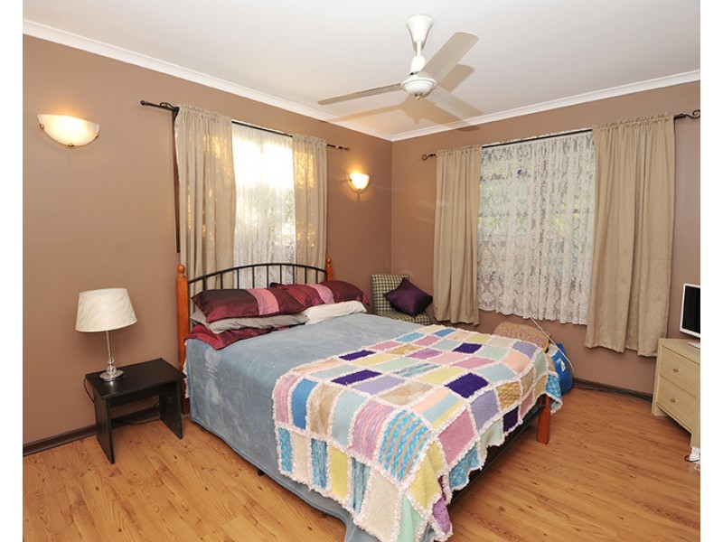 14 Hedley Street, Loganlea QLD 4131