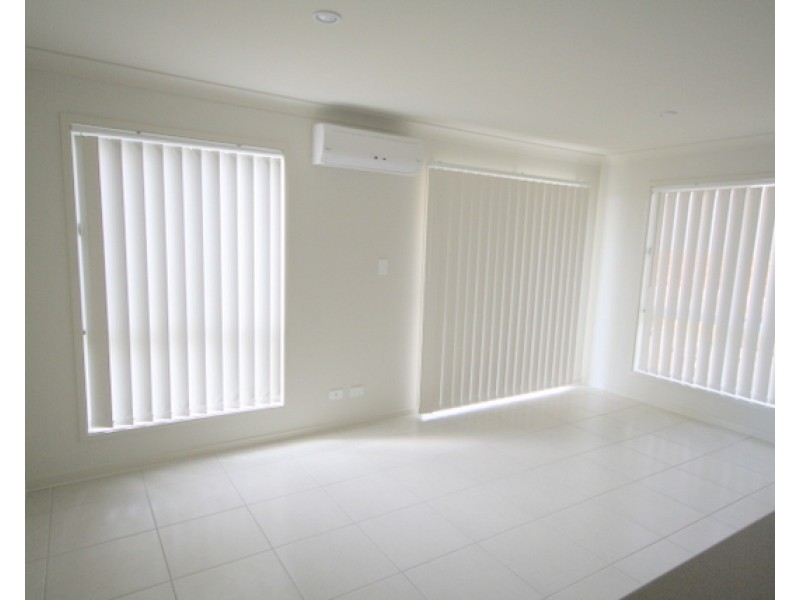 3/8 Bindarri Close, Waterford QLD 4133