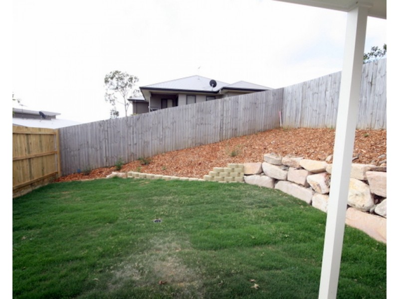 3/8 Bindarri Close, Waterford QLD 4133