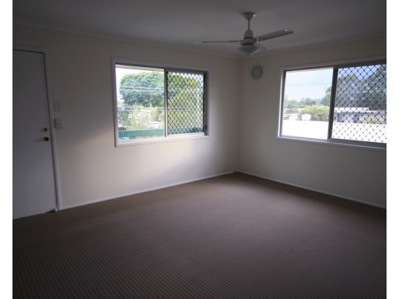 13 Balsa Street, Crestmead QLD 4132